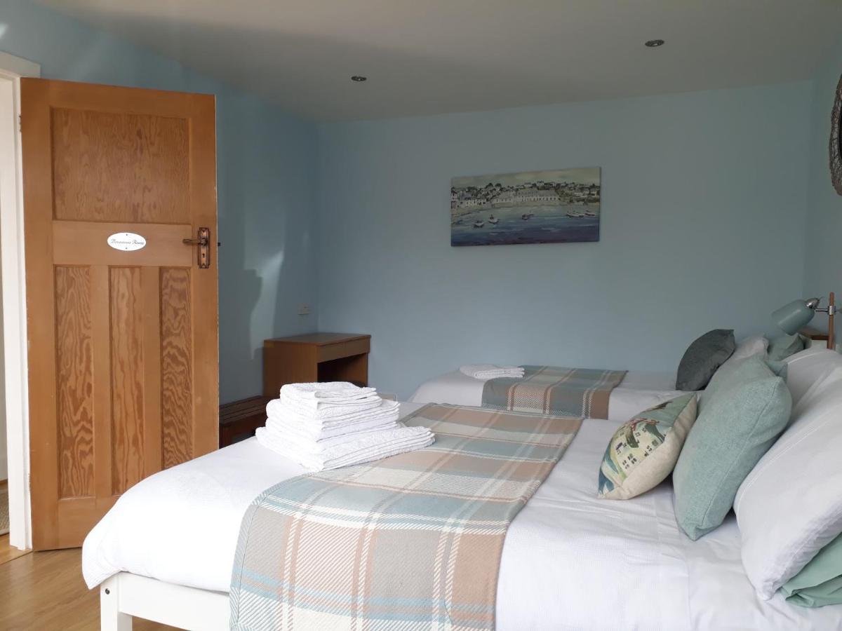 Coast 77 B&B Poole Exterior photo