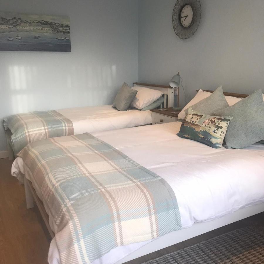 Coast 77 B&B Poole Exterior photo